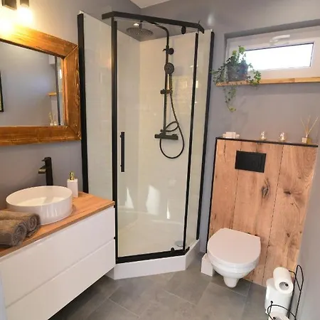 Bukowianka W Bukowcu Kolo Karpacza *