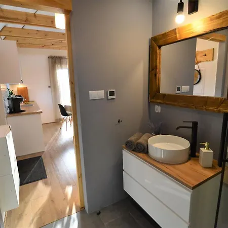 Bukowianka W Bukowcu Kolo Karpacza *